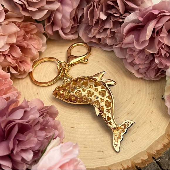 Blue and Gold Crystal Whale Keychain Charm - Picture 13 of 16